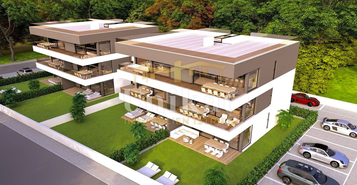 Attico con ampia terrazza sul tetto - 4 km dal mare